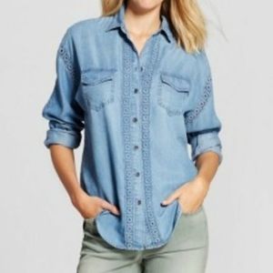 Knox Rose Crochet Trimmed Top